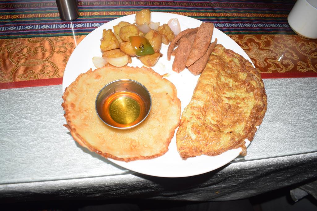 Hotel Yambu Kathmandu Ngoại thất bức ảnh